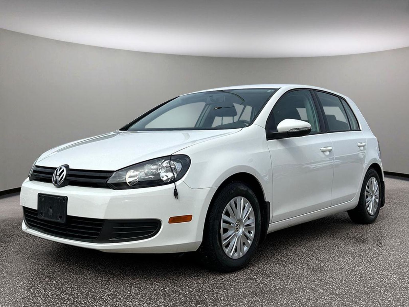 2013 Volkswagen Golf Trendline | Local MB Vehicle | Heated Front Seats 