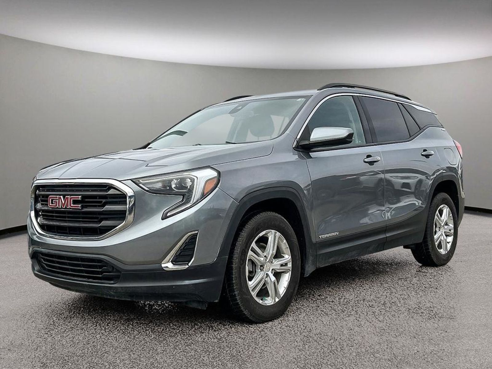 2020 GMC Terrain SLE | Local MB Vehicle | AWD | Apple Carplay & And