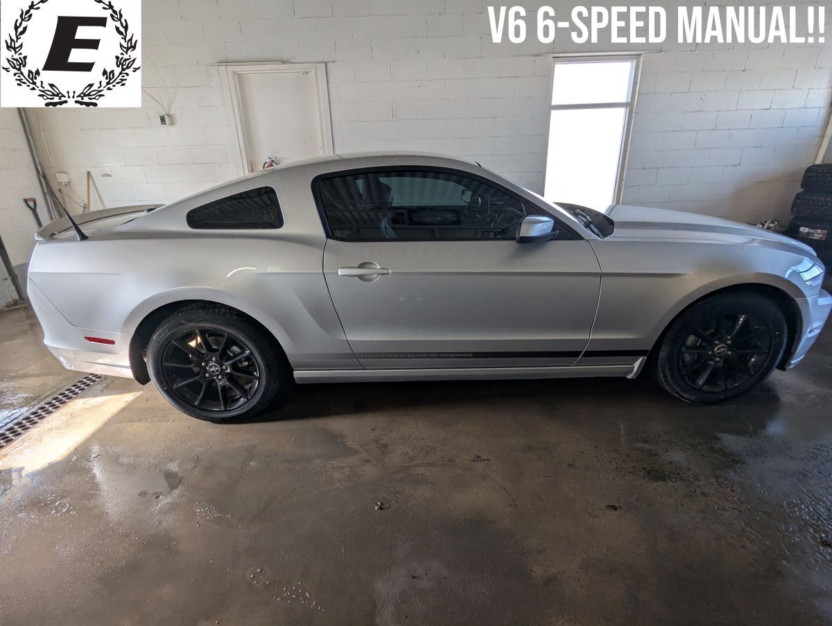 2014 Ford Mustang 2dr Cpe V6 Premium  6-SPEED MANUAL!!