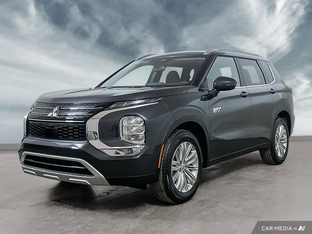 2025 Mitsubishi Outlander PHEV LE