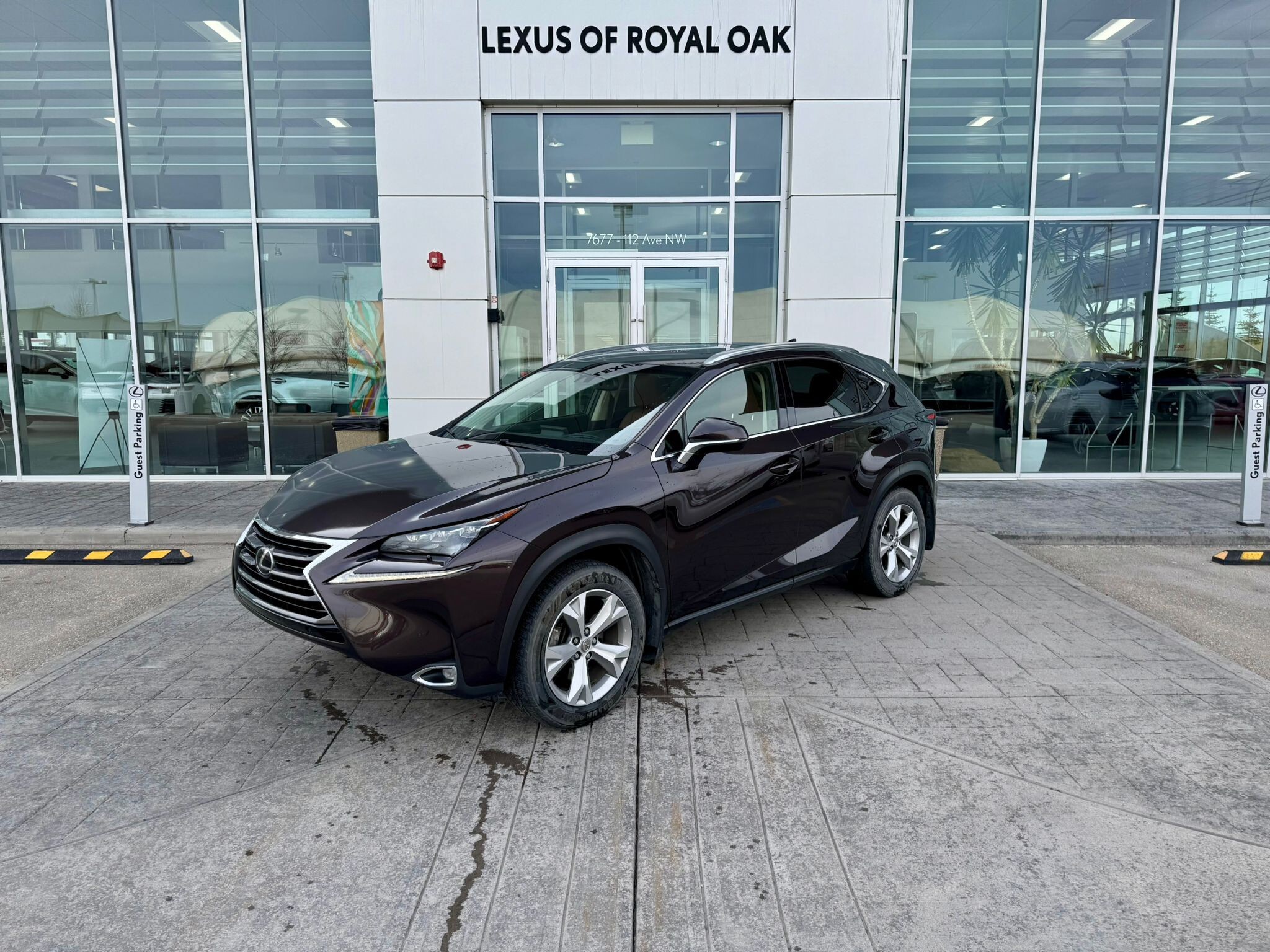 2015 Lexus NX 200t EXECUTIVE PACKAGE / ZERO ACCIDENTS / HEAD UP DISPL