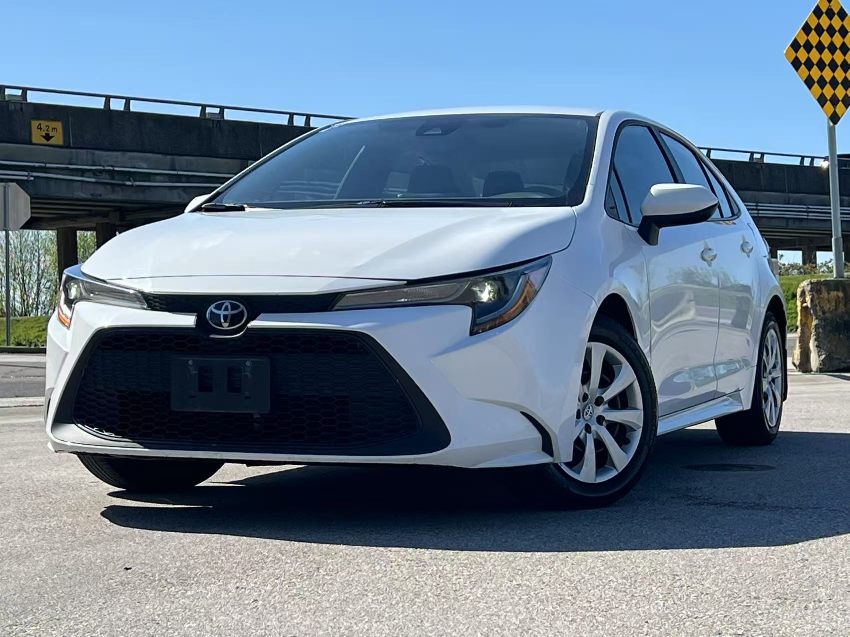 2022 Toyota Corolla LE AUTO/ NO ACCIDENT/ TOYOTA SAFETY