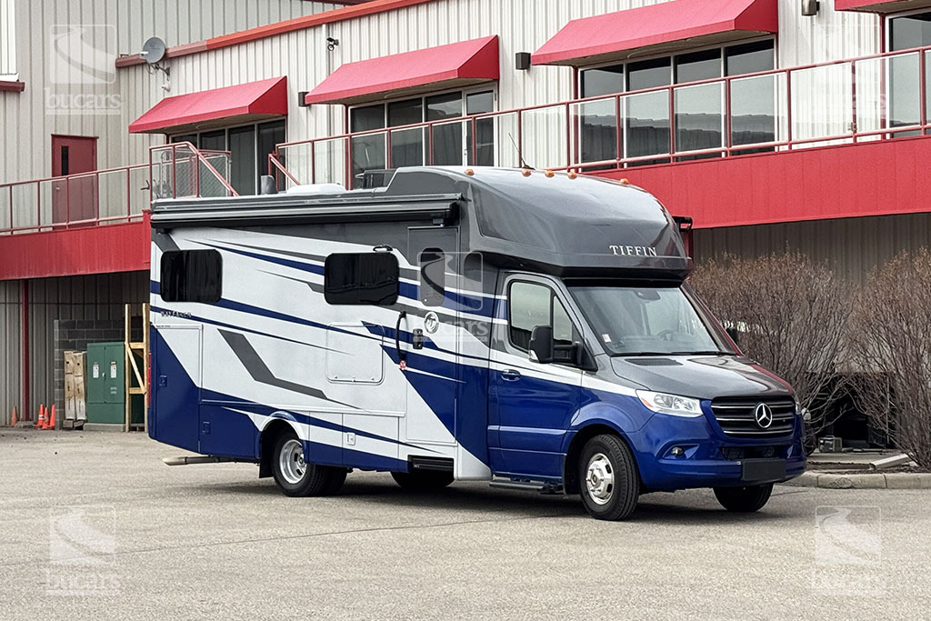 2025 Tiffin Wayfarer 