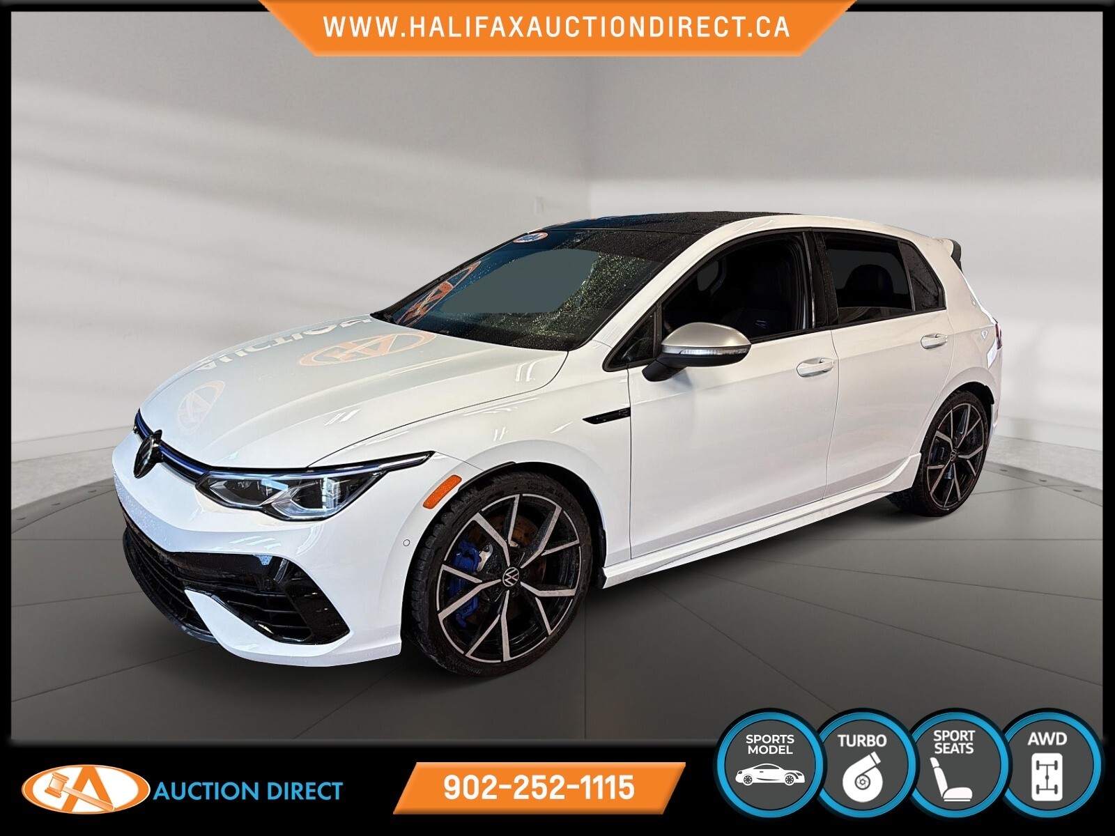 2024 Volkswagen Golf R TYPE R! AWD! SUNROOF! NAVI! LOW KMS!