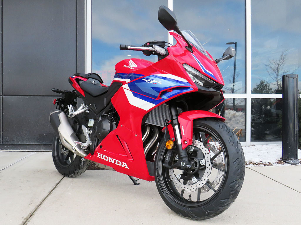 2025 Honda CBR500R 