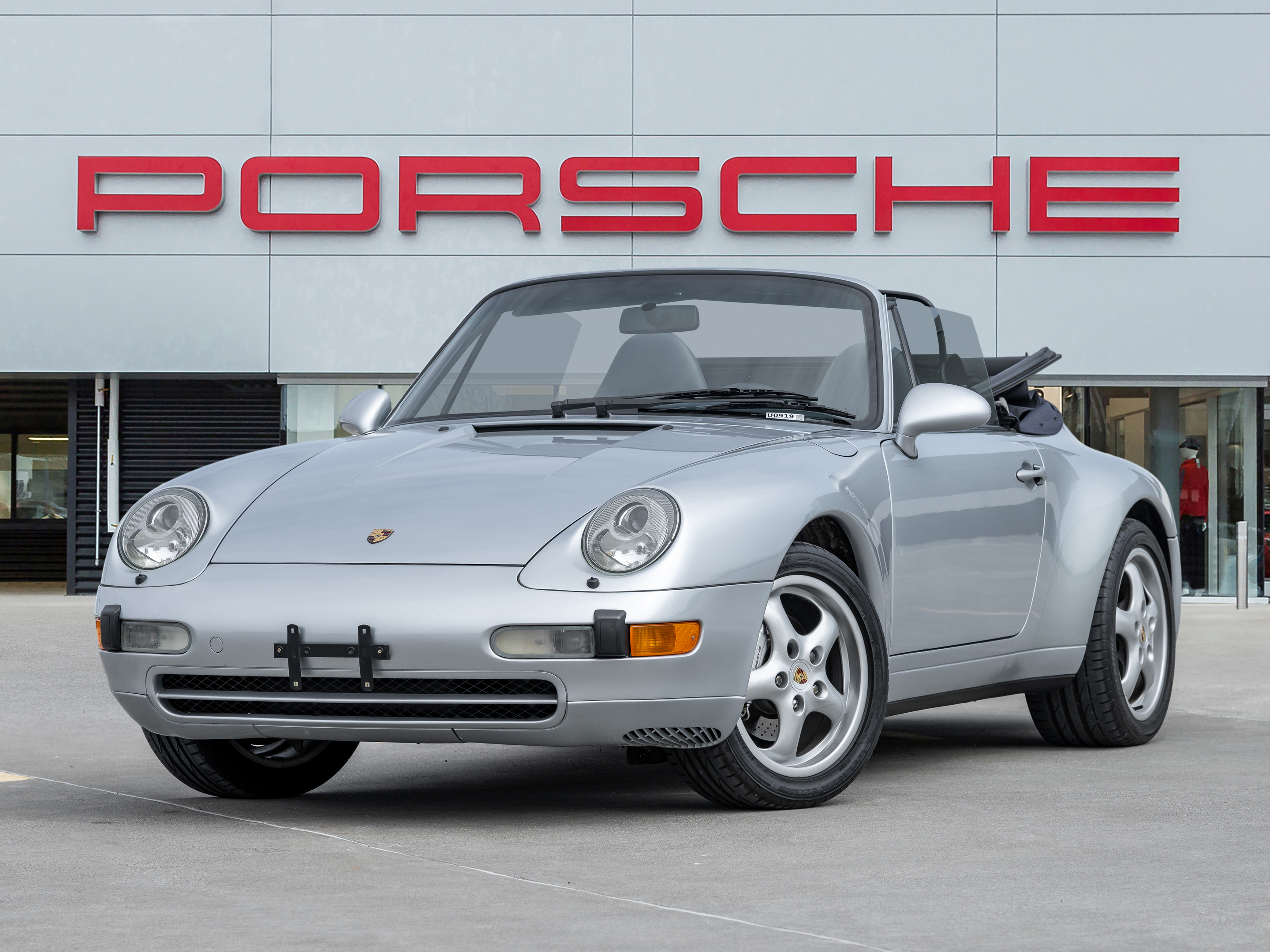 1995 Porsche 911 CARRERA Cabriolet Carrera 4 | 6 Speed Manual | 993