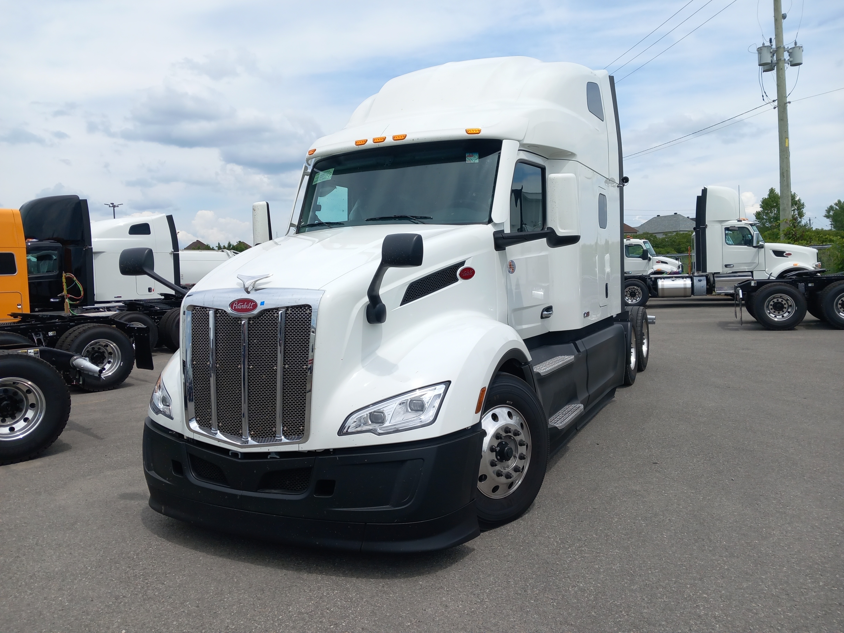 2025 Peterbilt 579 UL 