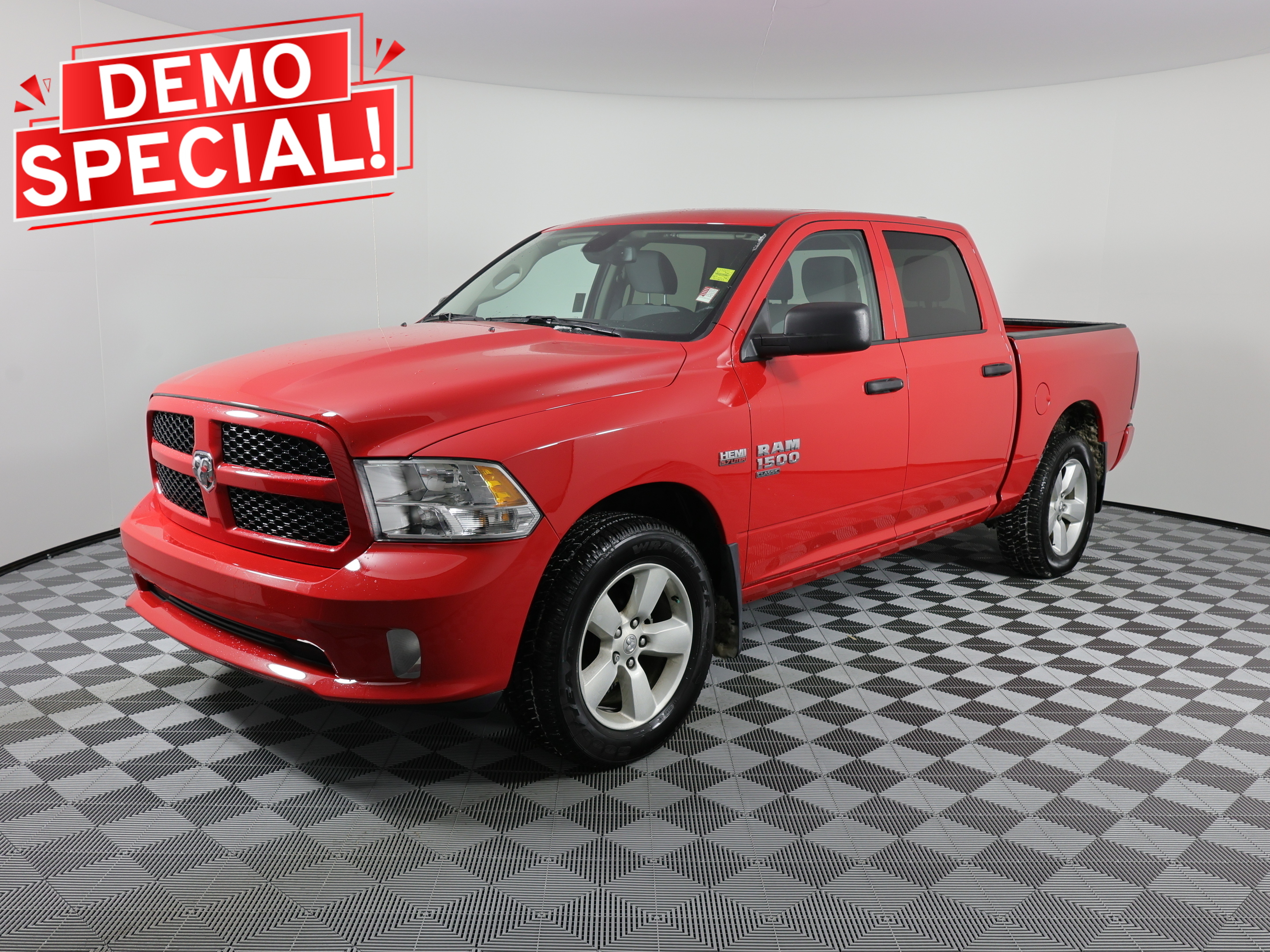 2023 Ram 1500 Classic TRADESMAN