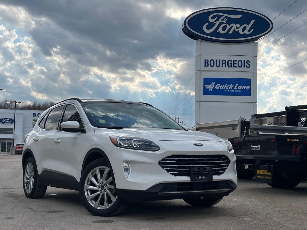 2021 Ford Escape Titanium *REMOTE START, HTD SEATS, LANE ASSIST*