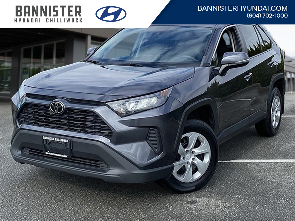 2022 Toyota RAV4 2.5L 4-Cylinder, AWD Heated Front Seats, 7 Touchsc