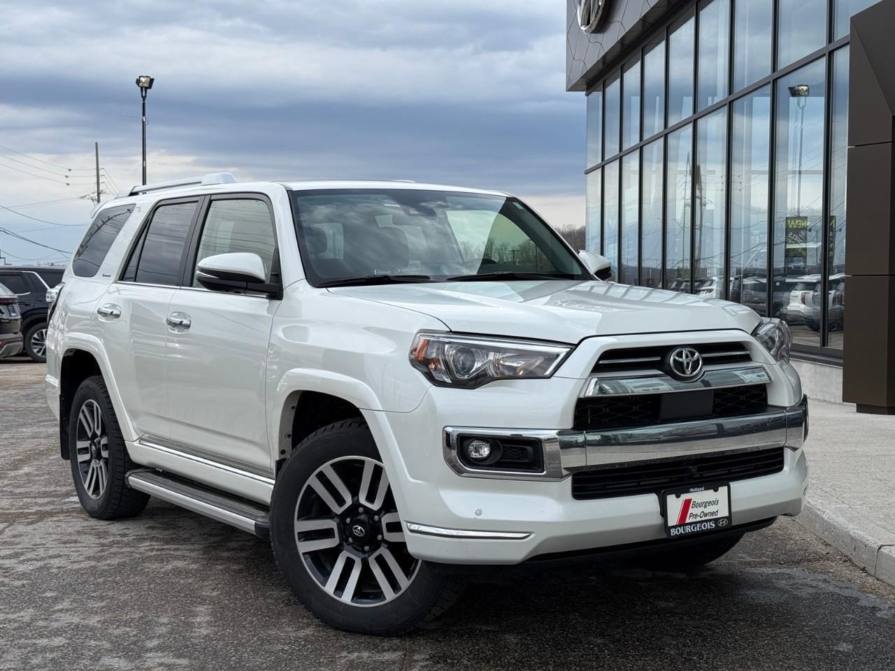 2023 Toyota 4Runner LIMITED* H/C Leather Seats, Towing Capable