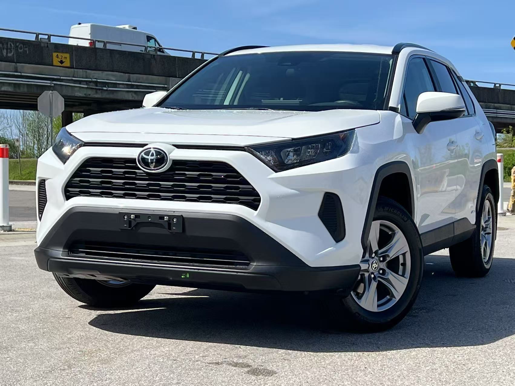 2025 Toyota RAV4 Hybrid AWD/ BRAND NEW/ ONLY 32KM!!!!
