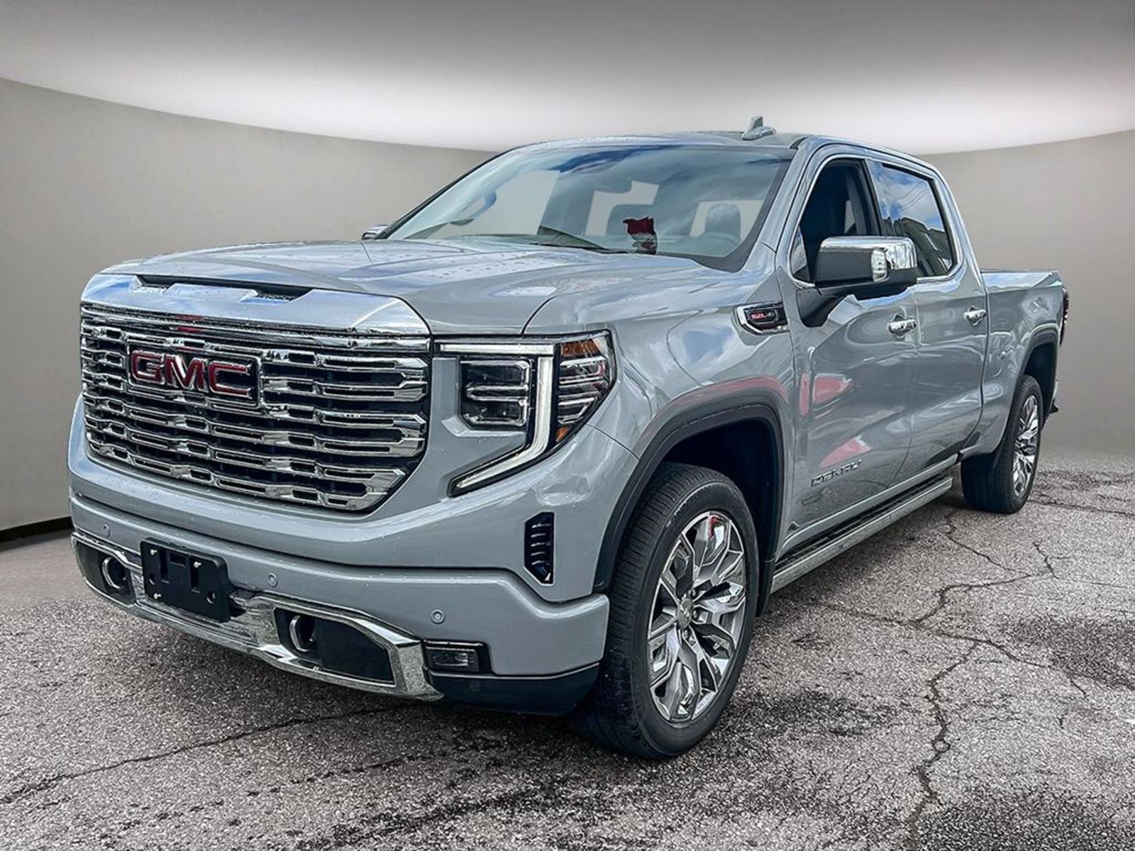 2024 GMC Sierra 1500  6.2L, V-8 / Denali Reserve Package