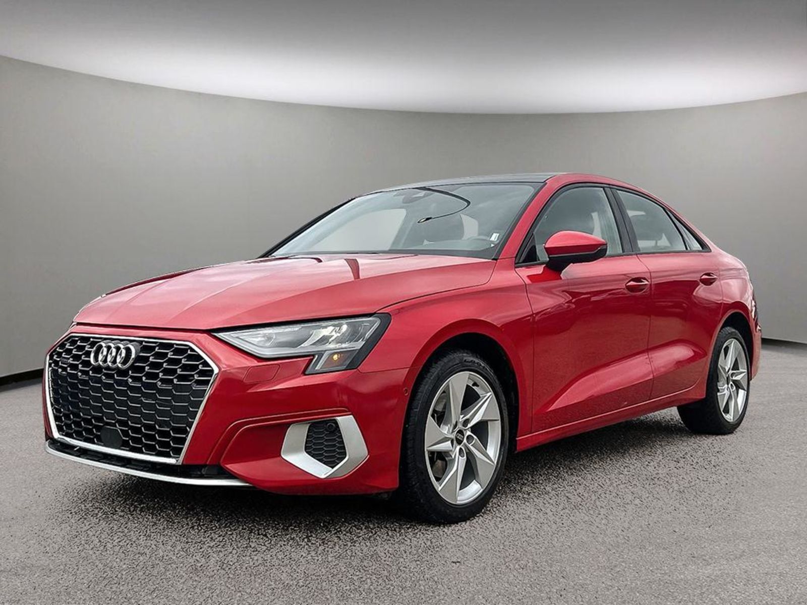 2023 Audi A3 Komfort | Clean Carfax | AWD | Apple Carplay & And