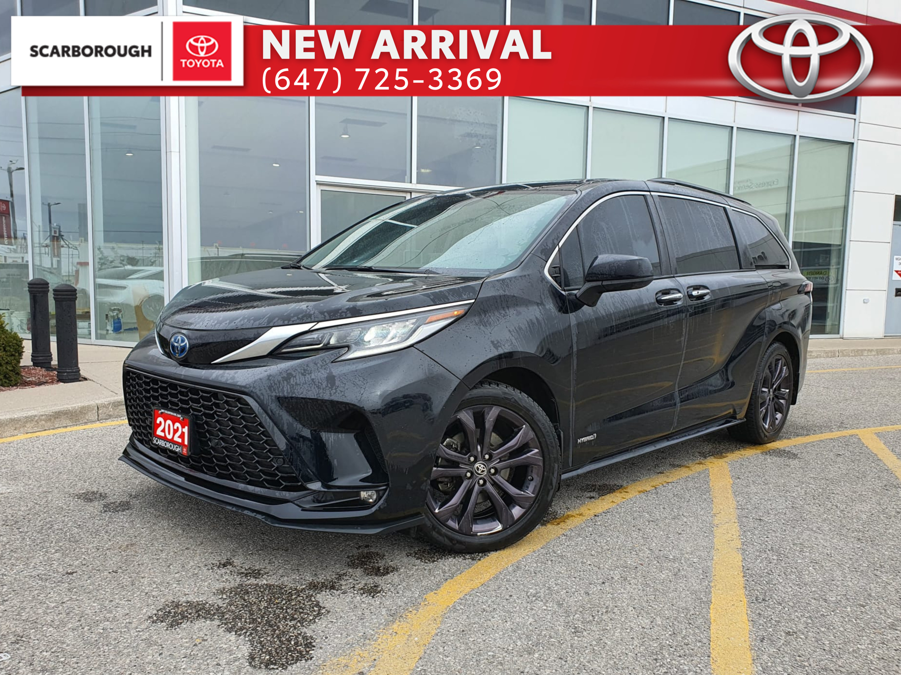 2021 Toyota Sienna XSE 7-Passenger FWD | Tech PKG | Leather | Sunroof