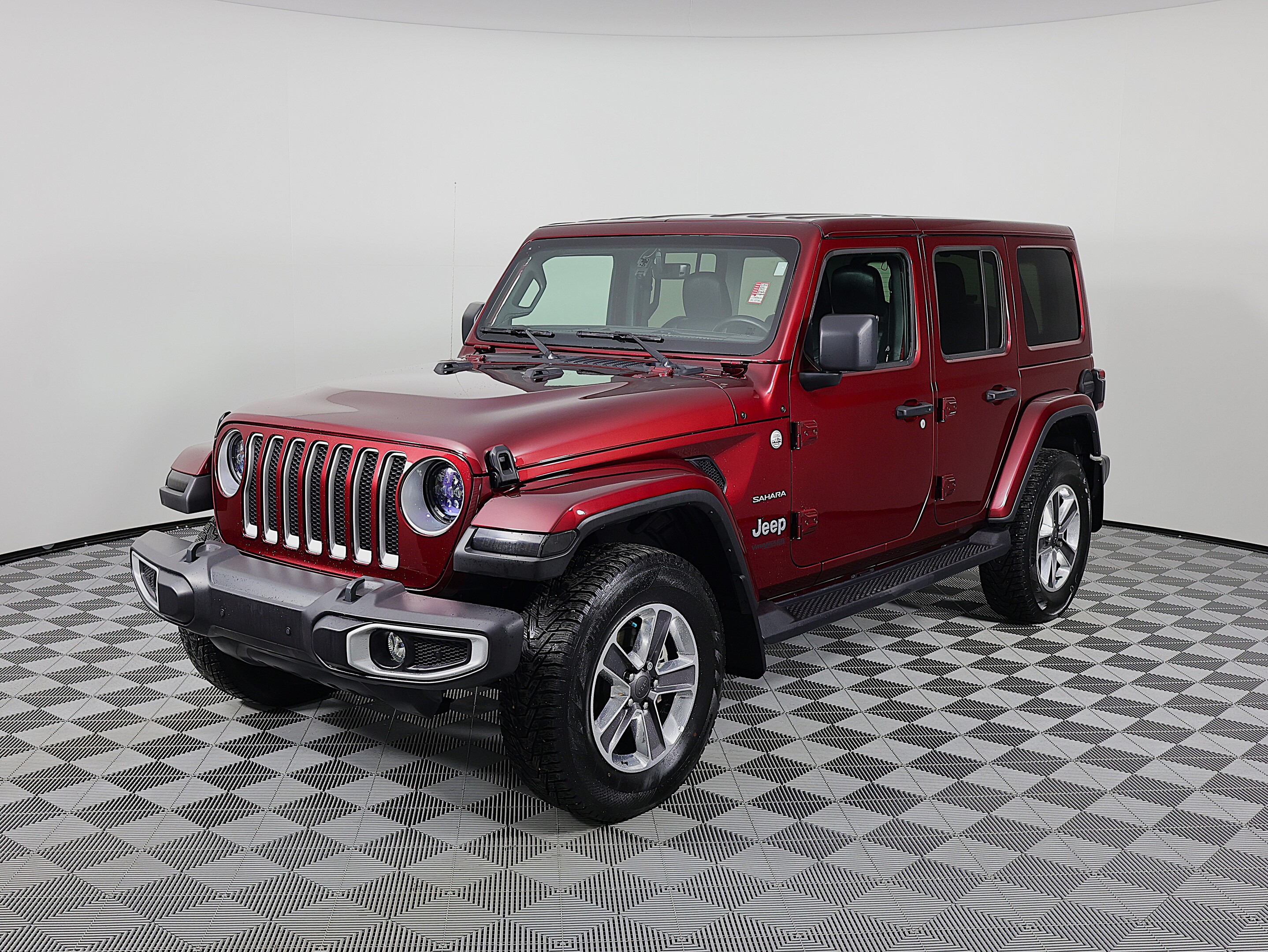 2021 Jeep WRANGLER UNLIMITED SAHARA