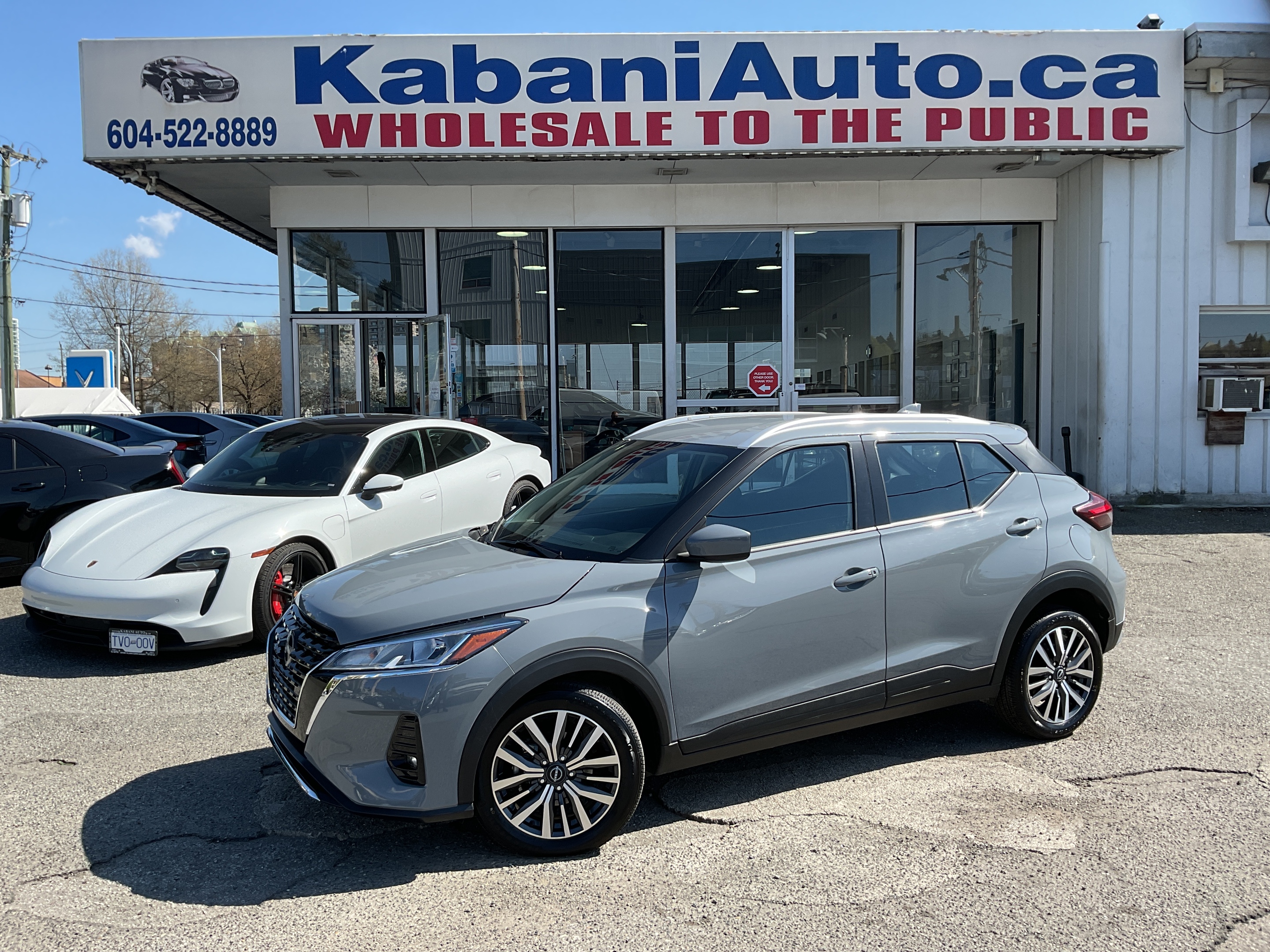 2024 Nissan Kicks SV financing available low kms 