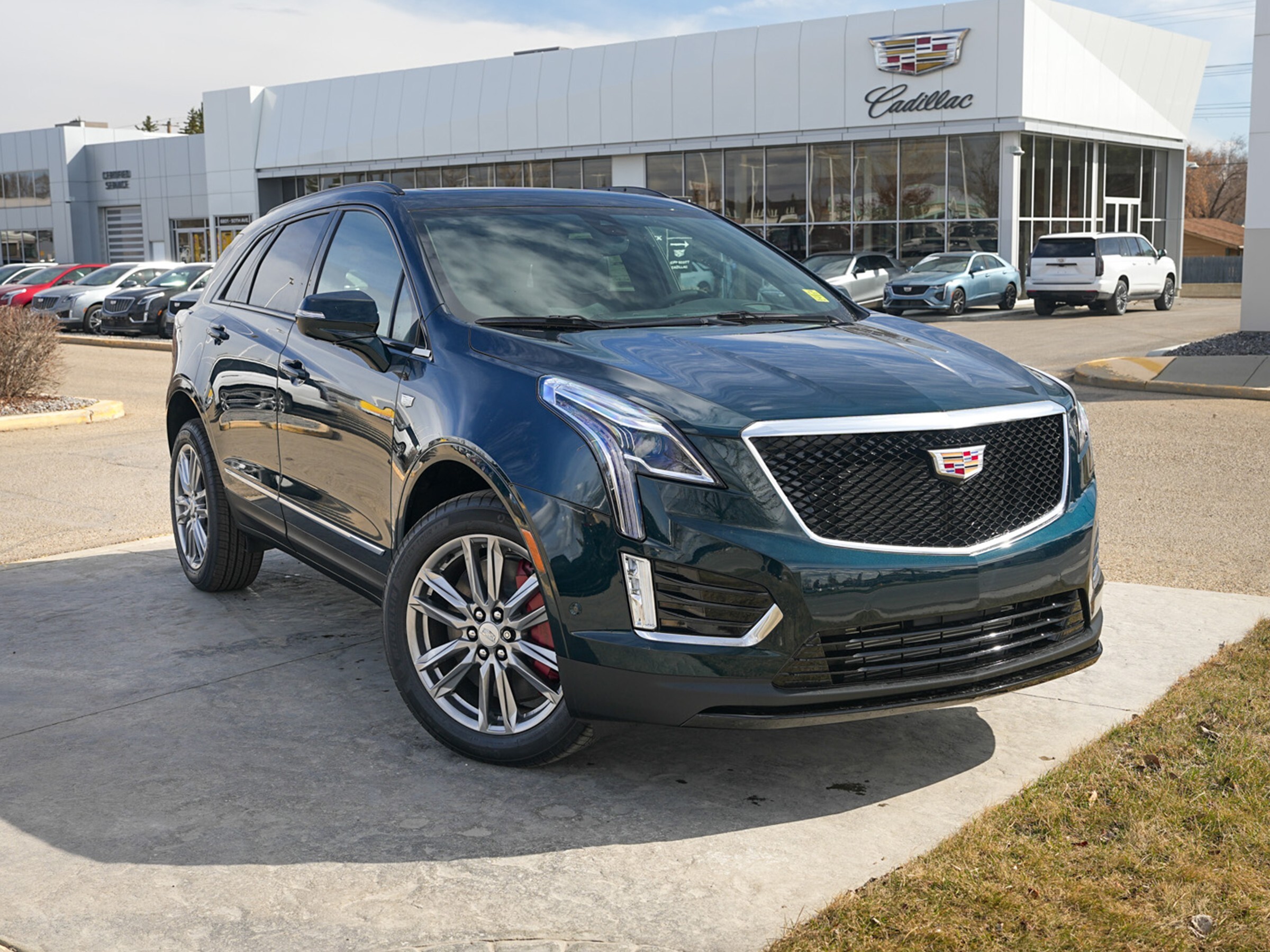 2025 Cadillac XT5 Sport