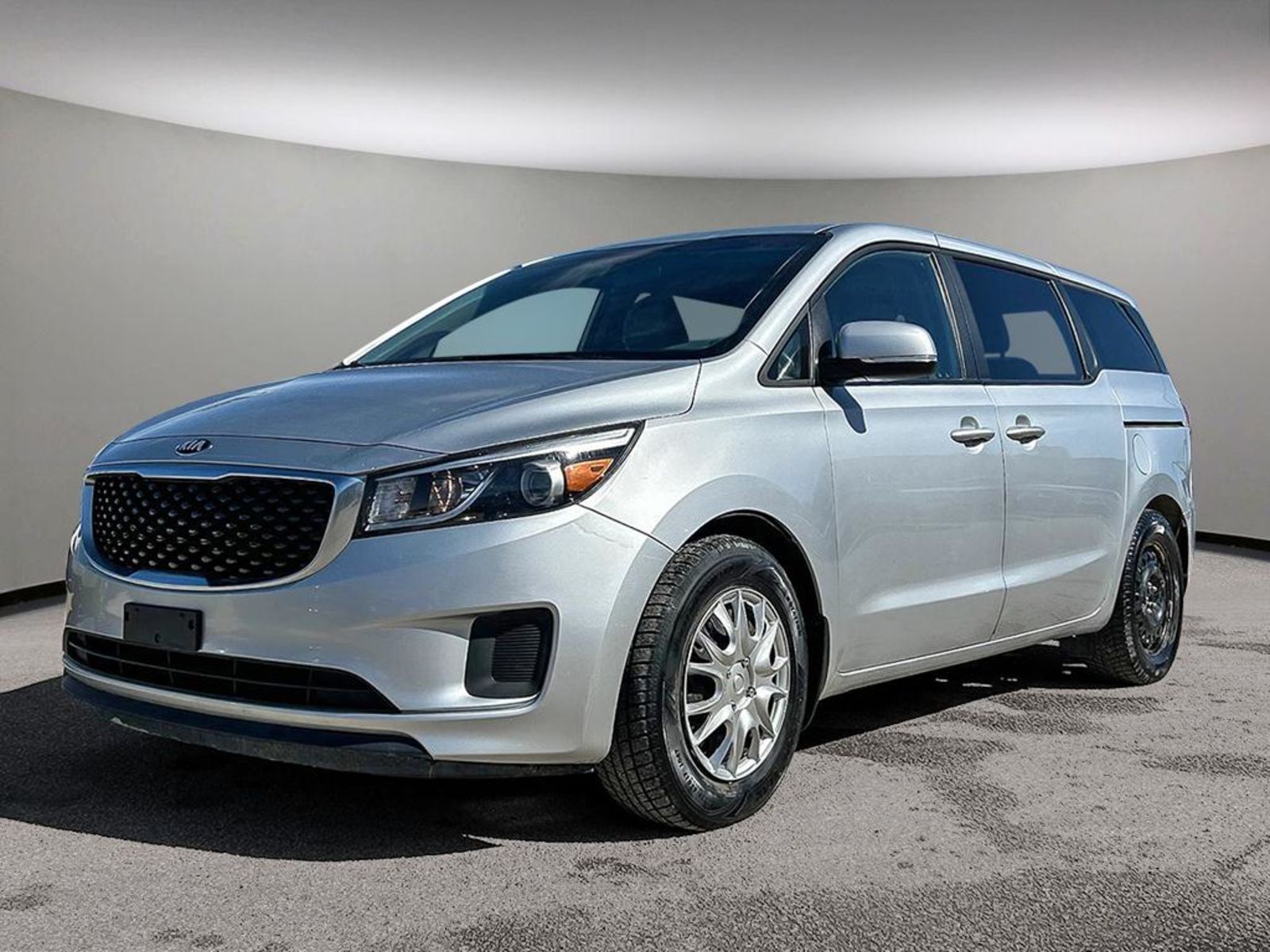 2016 Kia Sedona L | Local MB Vehicle |