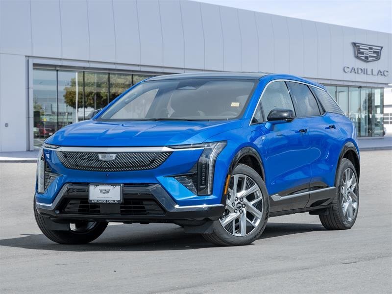 2025 Cadillac OPTIQ Luxury 1