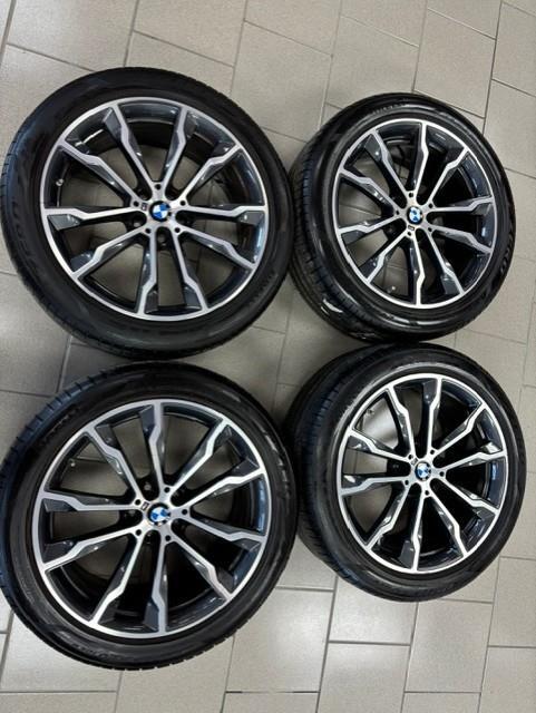 2022 BMW X3 STAGGERED 245-45-20 ET 275-40-20 PIRELLI ÉTÉ, MAGS