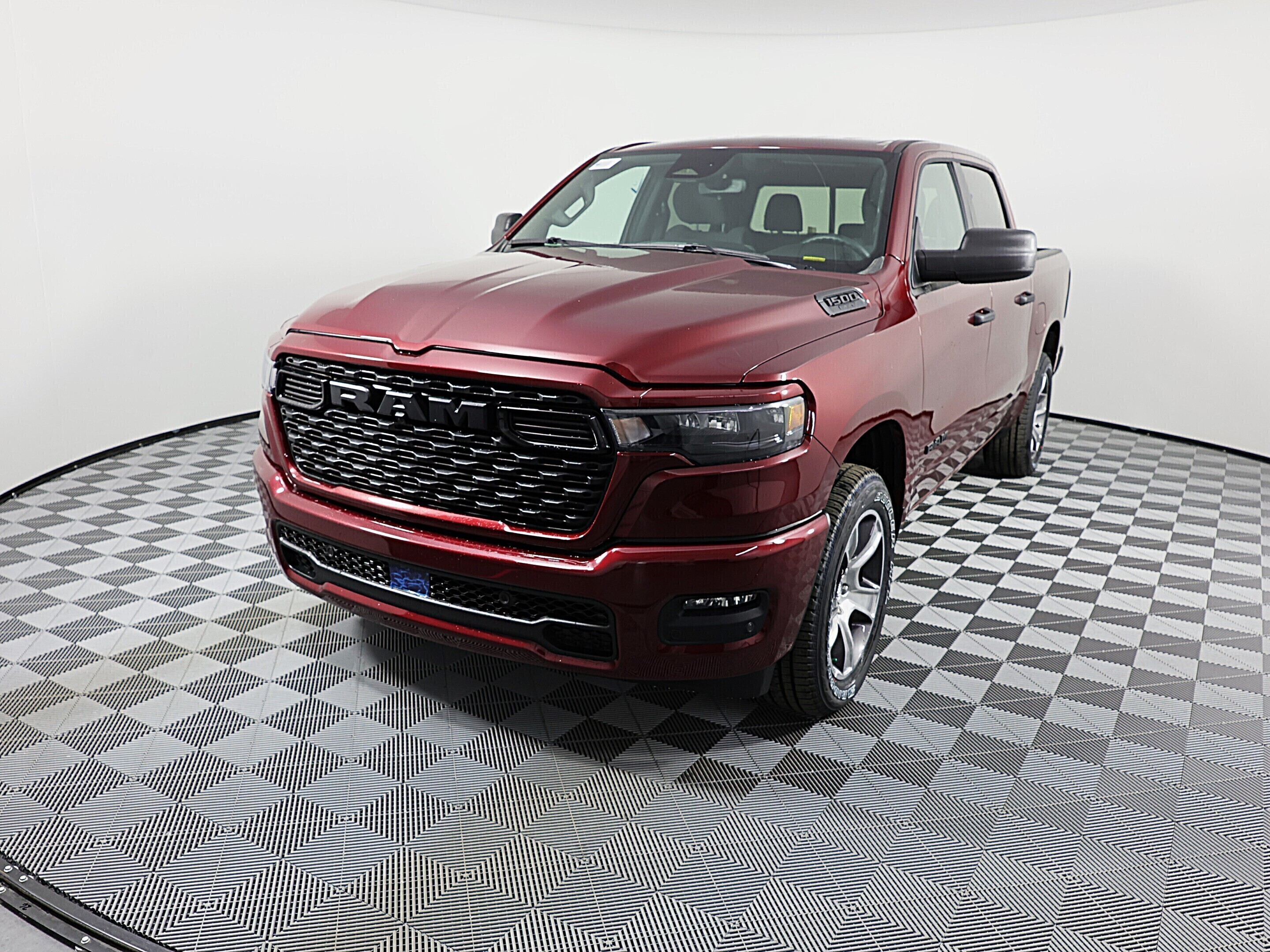 2025 Ram 1500 Tradesman Crew Cab 5'7  Box