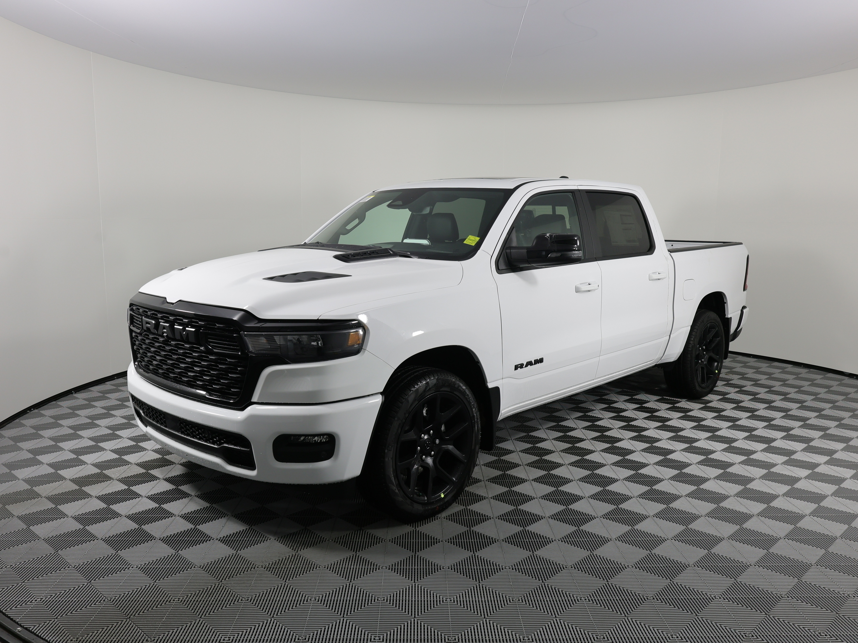 2025 Ram 1500 Sport Crew Cab 5'7  Box