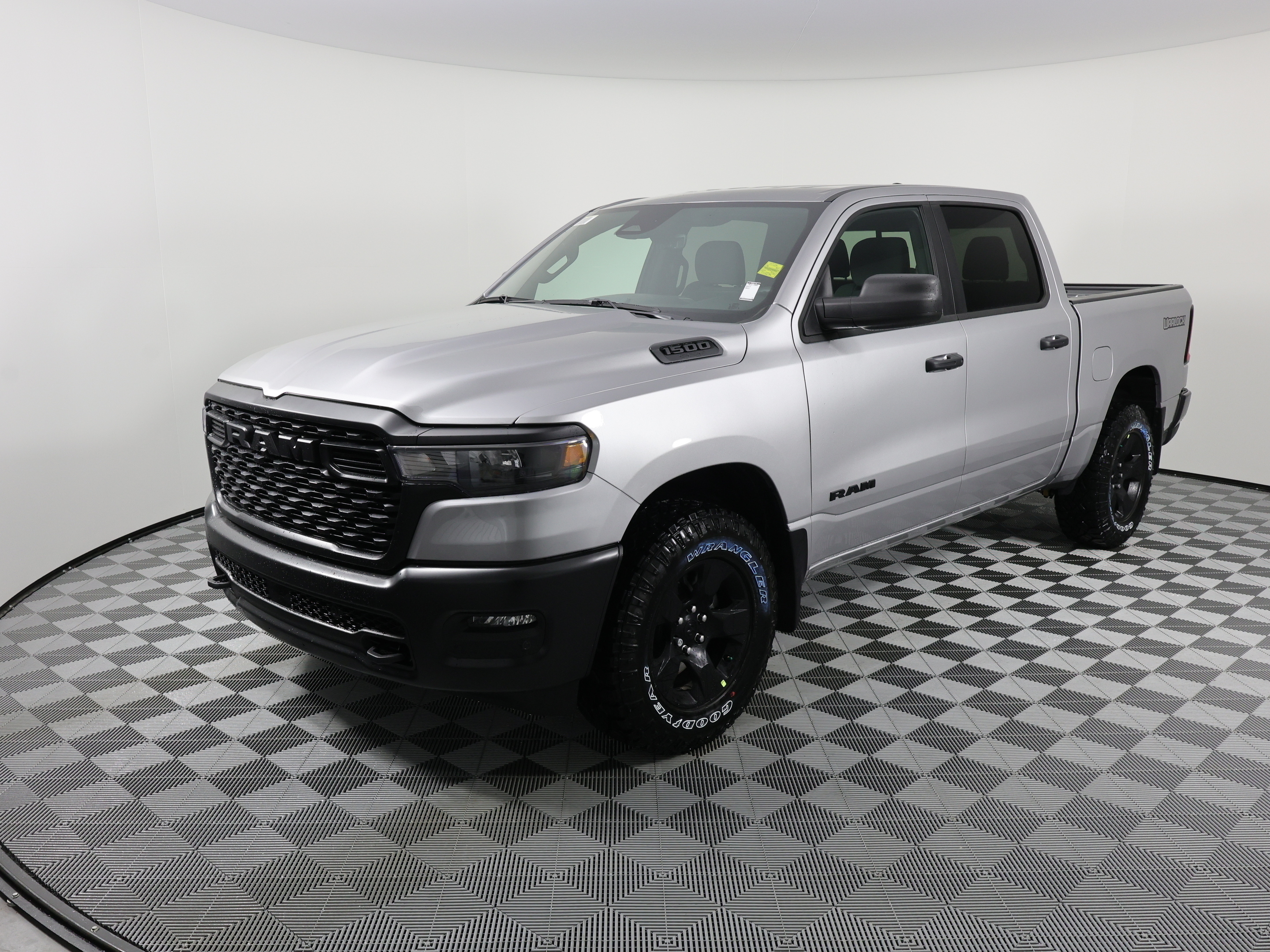 2025 Ram 1500 Warlock 4x4 Crew Cab 5'7  Box