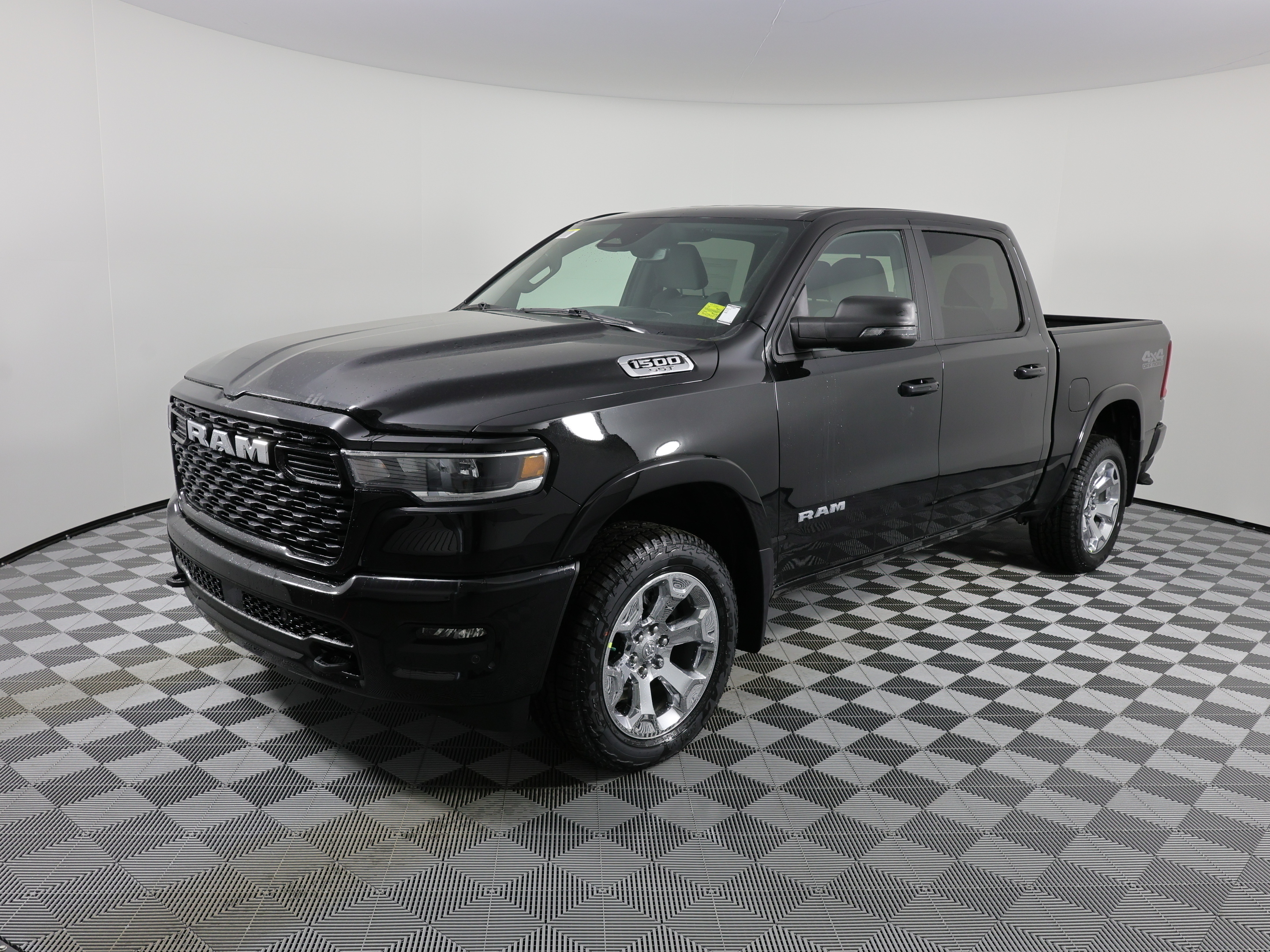 2025 Ram 1500 Big Horn Crew Cab 5'7  Box
