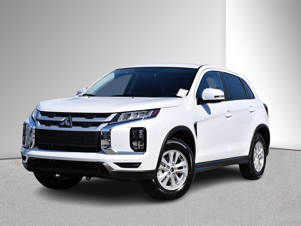 2025 Mitsubishi RVR SE AWC - Heated Seats, Apple Carplay/Android Auto