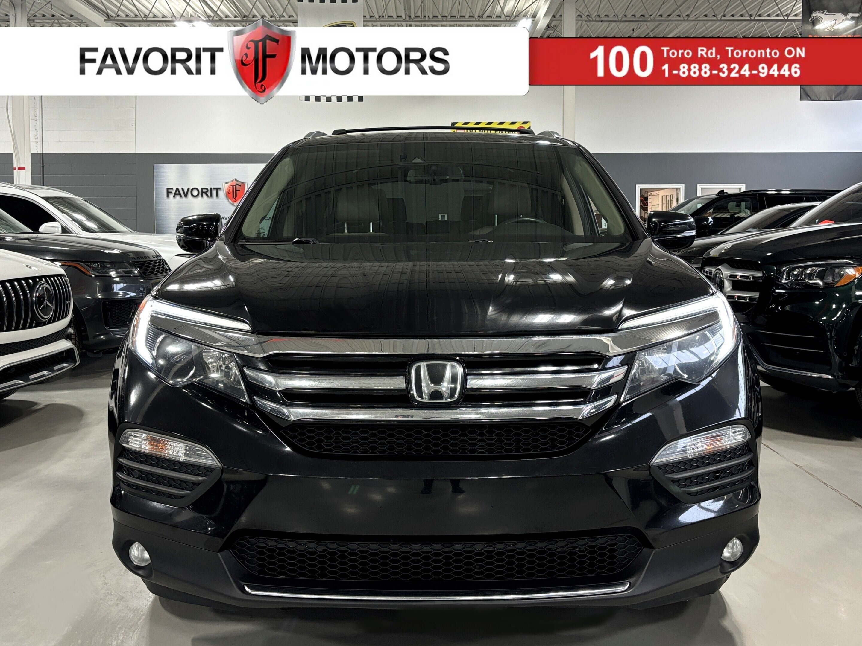 2017 Honda Pilot Touring|4WD|7PASS|REARSCREEN|LEATHER|NAV|PANOROOF|