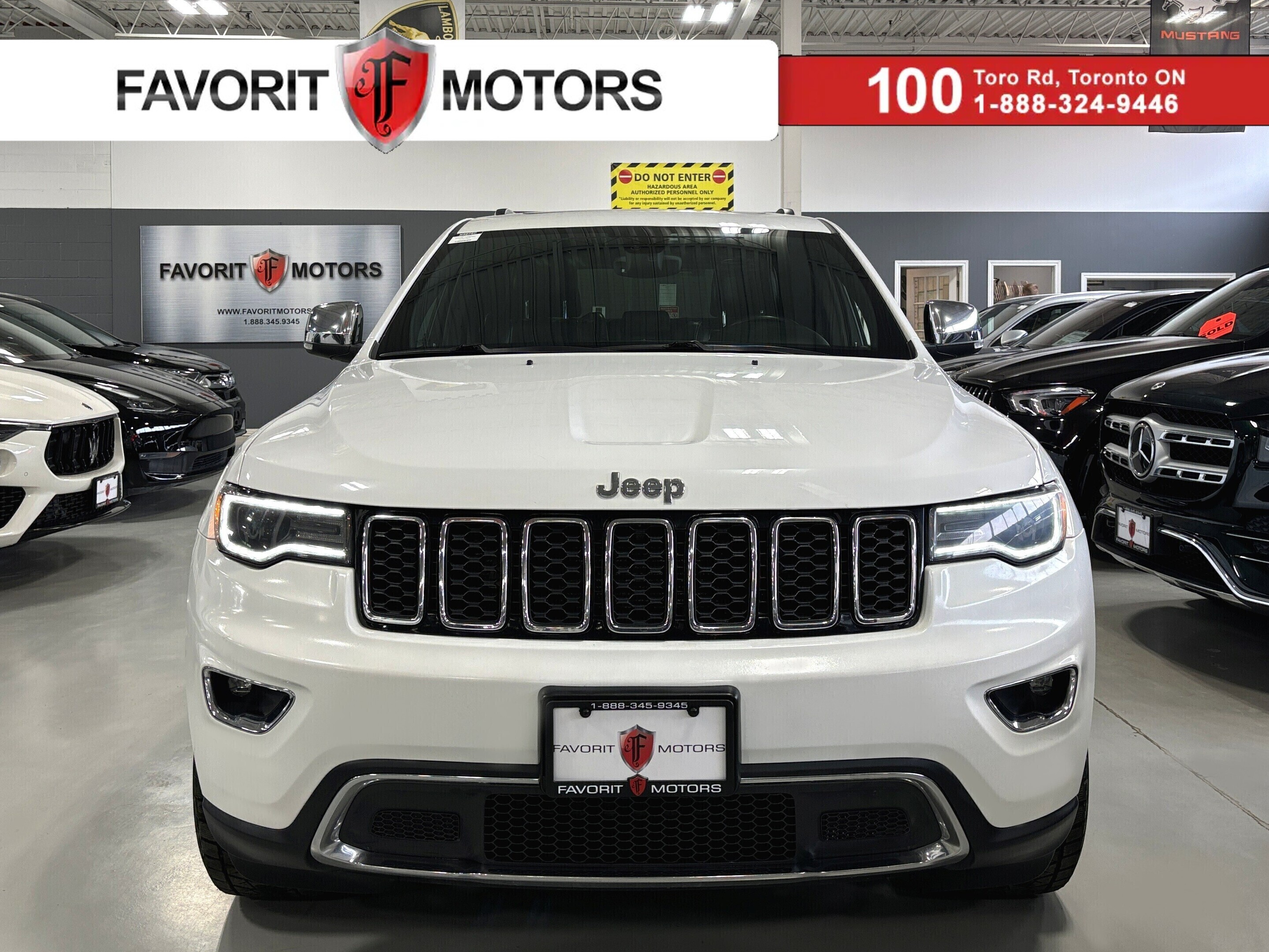 2017 Jeep Grand Cherokee Limited|4X4|NAV|PANOROOF|LEATHER|SELECTERRAIN|WOOD