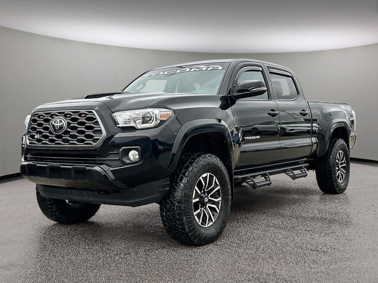 2023 Toyota Tacoma | 4WD | Backup Camera | Apple Carplay & Android Au
