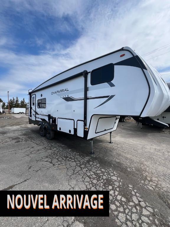 2025 Chaparral CHAPARRAL 235RK 