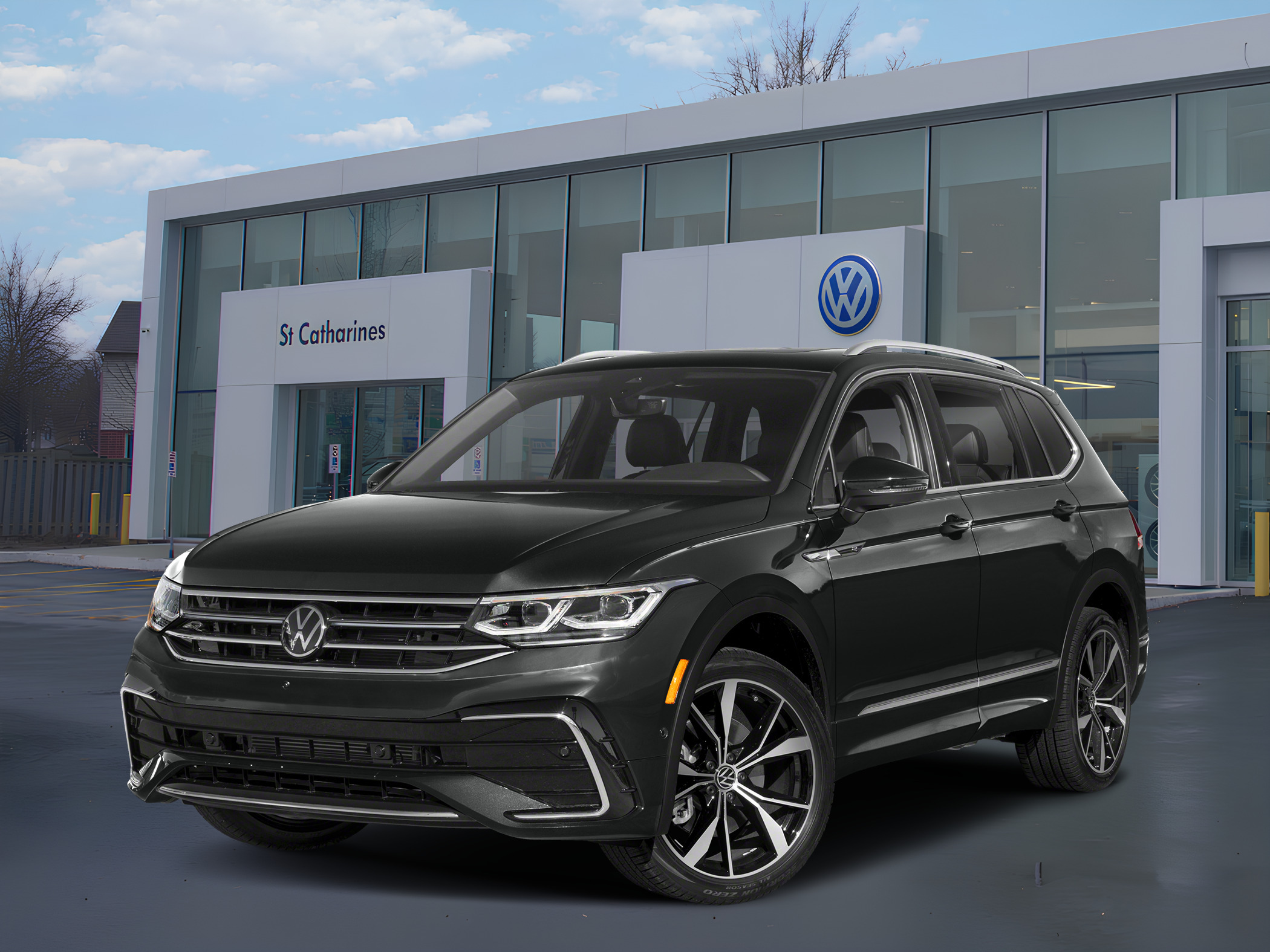 2024 Volkswagen Tiguan Highline R-Line 2.0T 8sp at w/Tip 4M