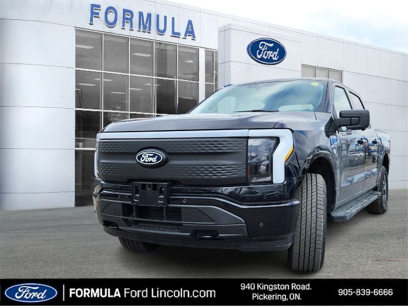 2025 Ford F-150 Lightning Flash