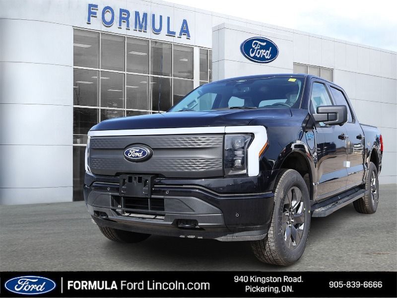 2025 Ford F-150 Lightning Flash