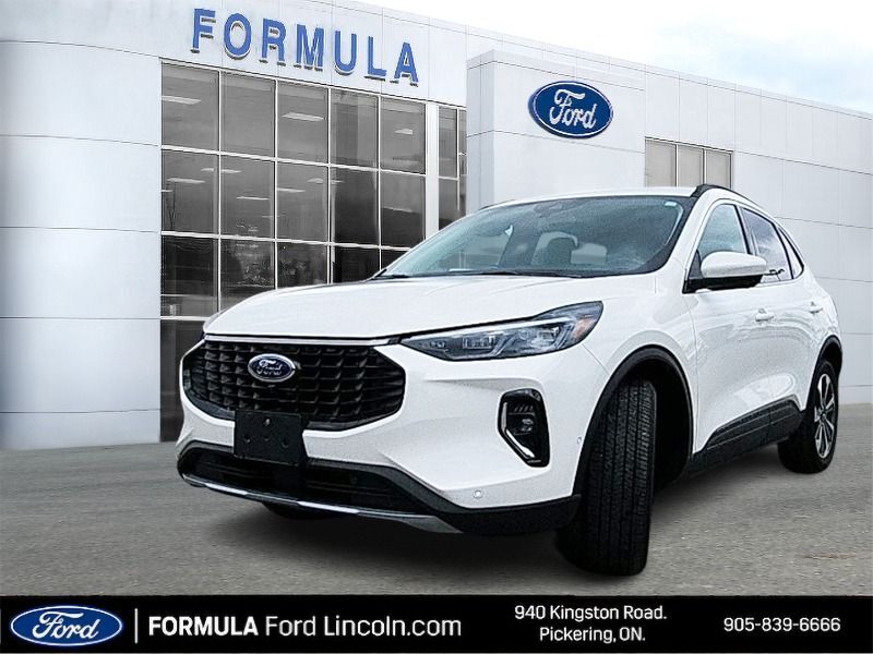 2023 Ford Escape Platinum