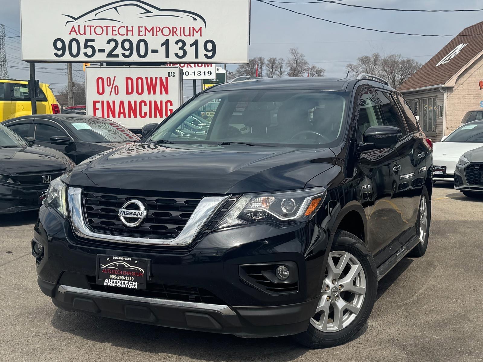 2018 Nissan Pathfinder SL PREMIUM 4x4 / LOADED / Leather / Pano Roof / 7 
