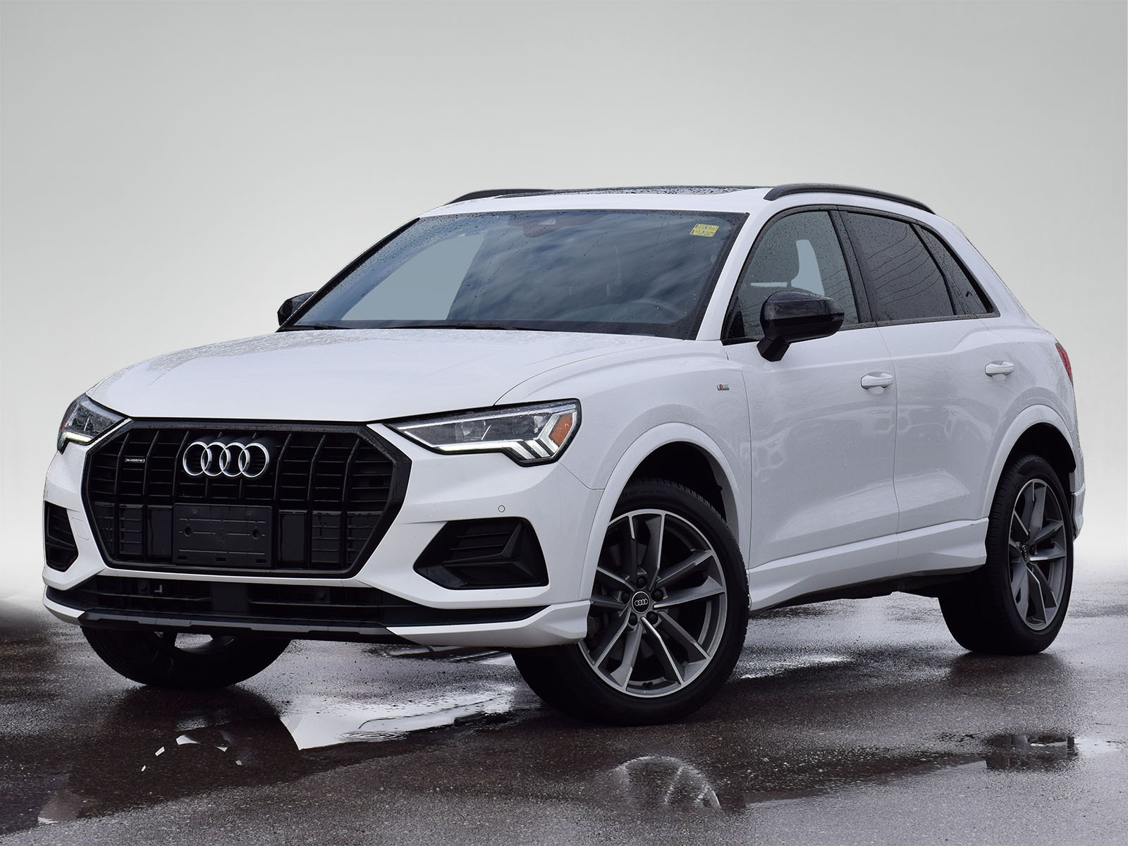 2022 Audi Q3 Certified Pre Owned - One Owner - No Accidents! 