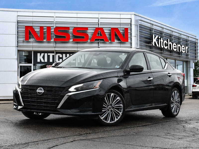 2024 Nissan Altima Platinum AWD-Leather| Navi| Roof| Fully Loaded 
