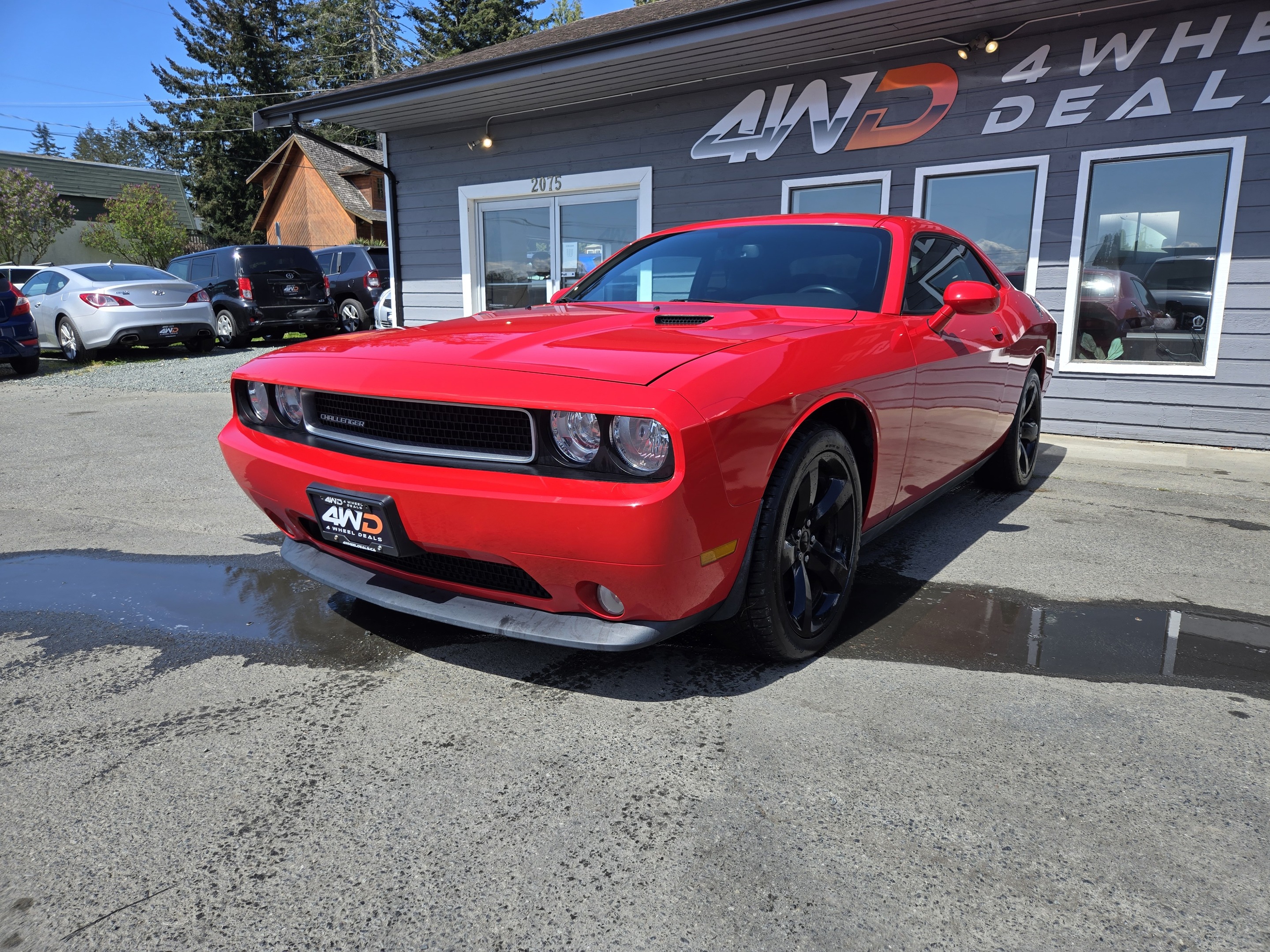 2014 Dodge Challenger SXT Plus