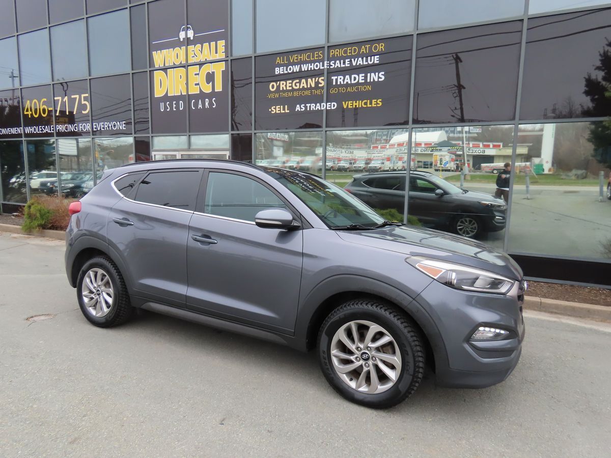2016 Hyundai Tucson AWD 4dr 2.0L Luxury