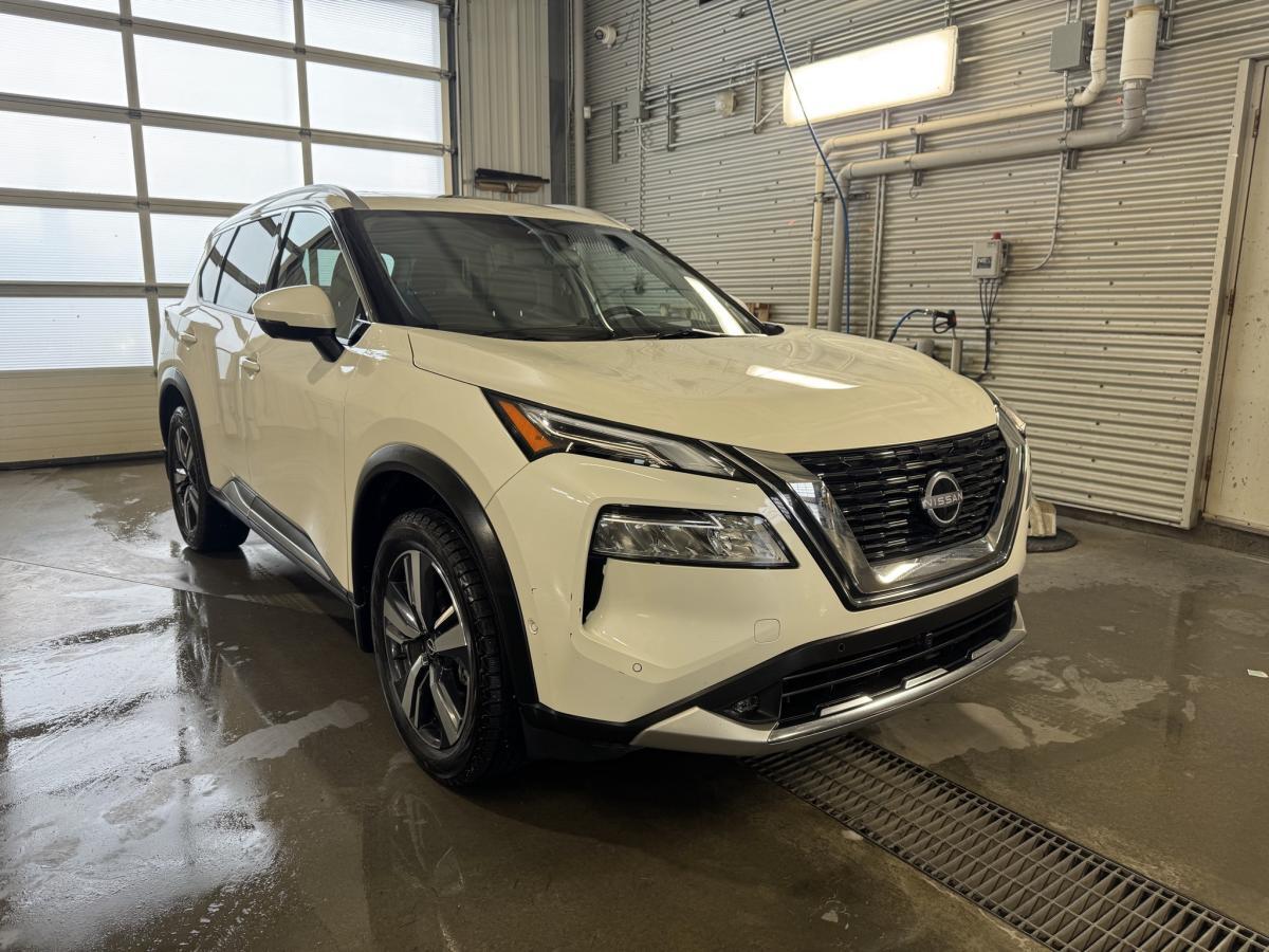 2022 Nissan Rogue AWD Platinum