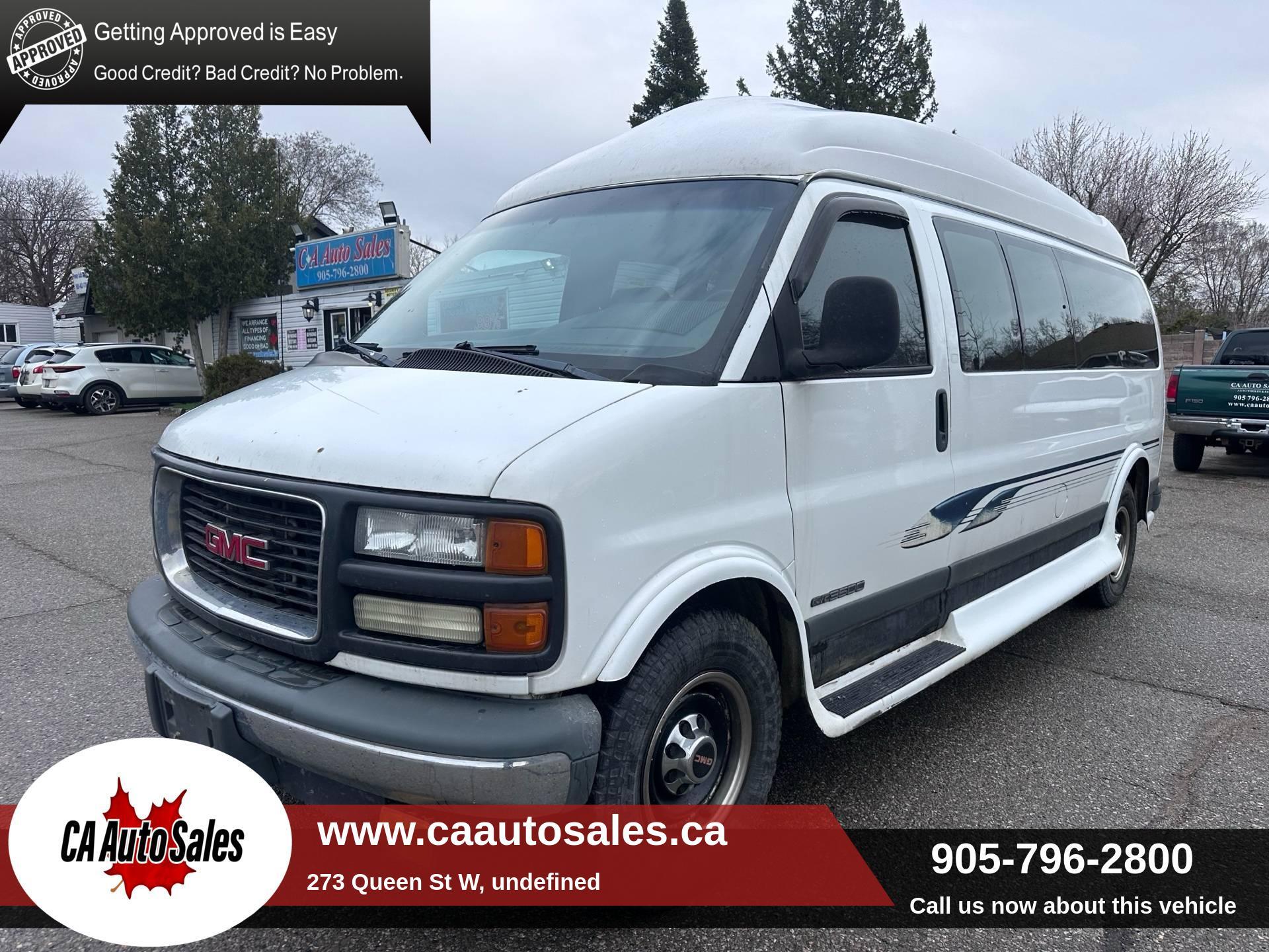 2001 GMC Savana Passenger G3500 155 WB SL