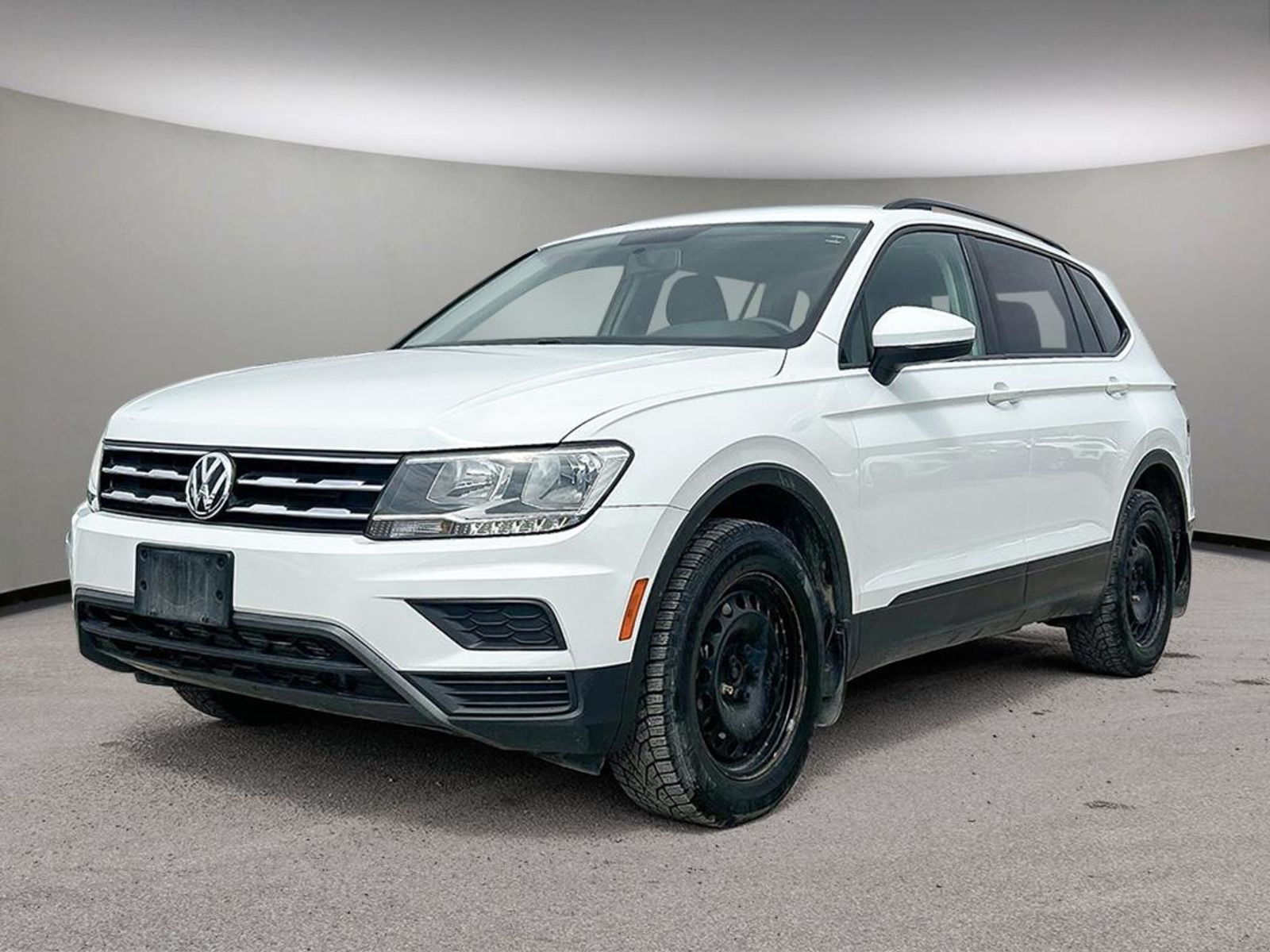 2019 Volkswagen Tiguan Trendline | Local MB Vehicle | AWD | Apple Carplay