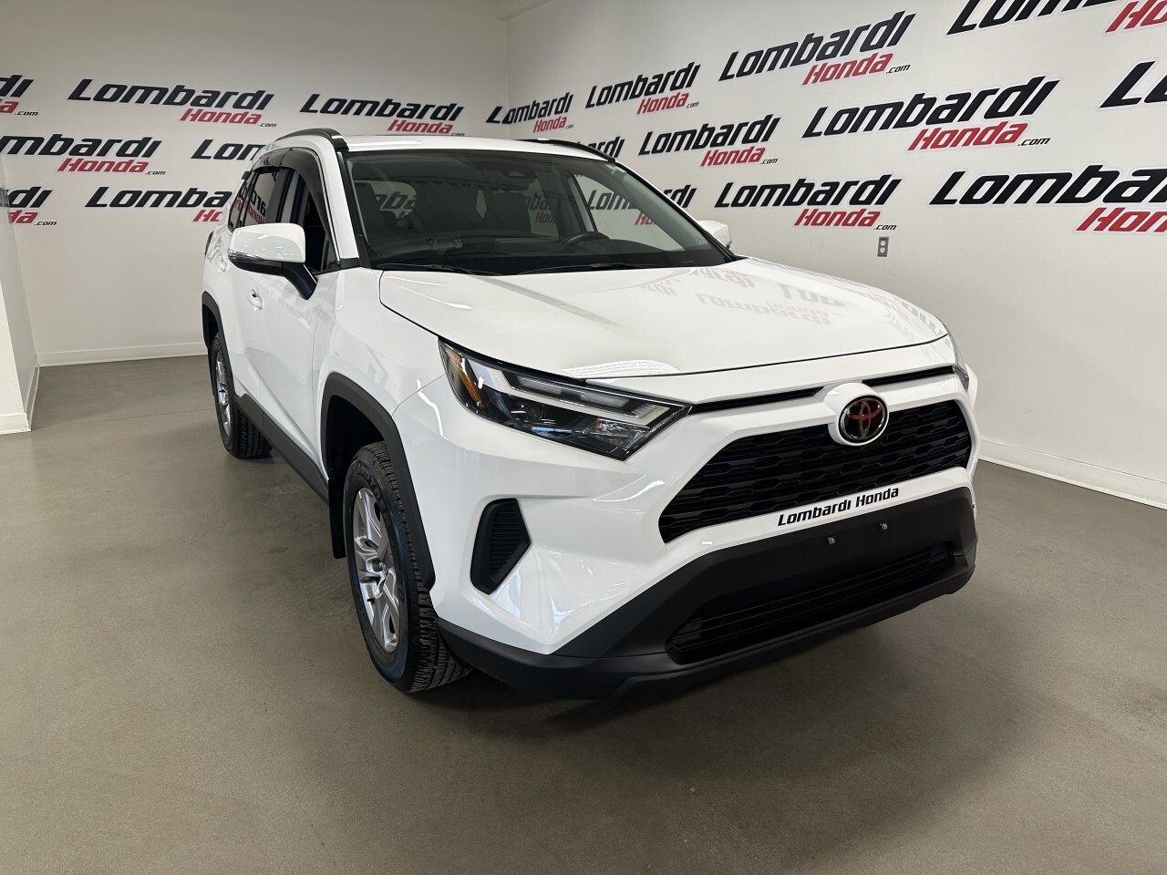 2022 Toyota RAV4 XLE AUTO|CAM