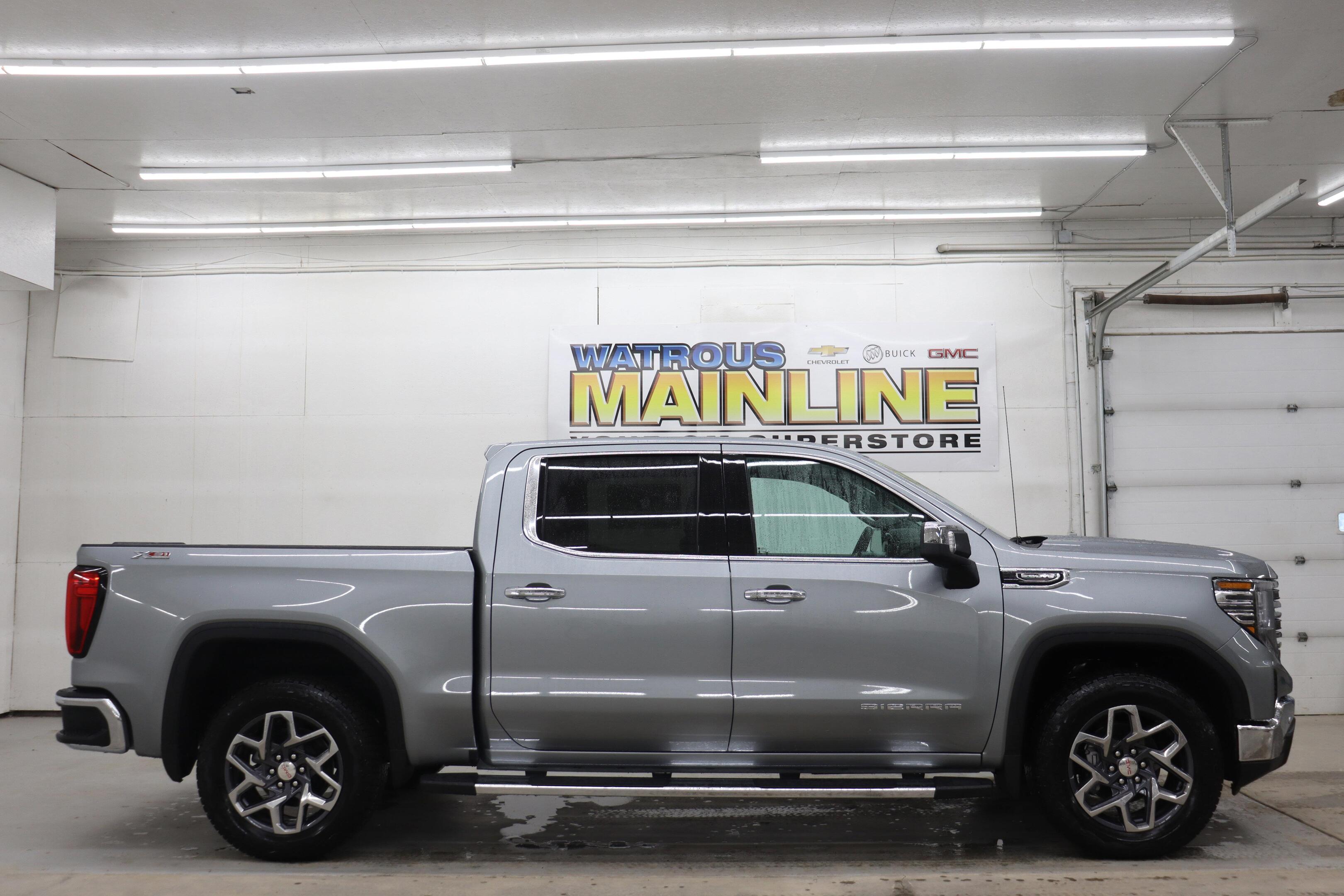 2025 GMC Sierra 1500 SLT
