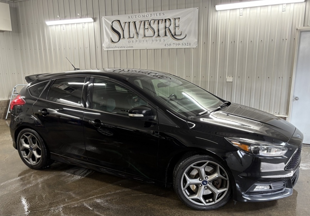 2017 Ford Focus ST