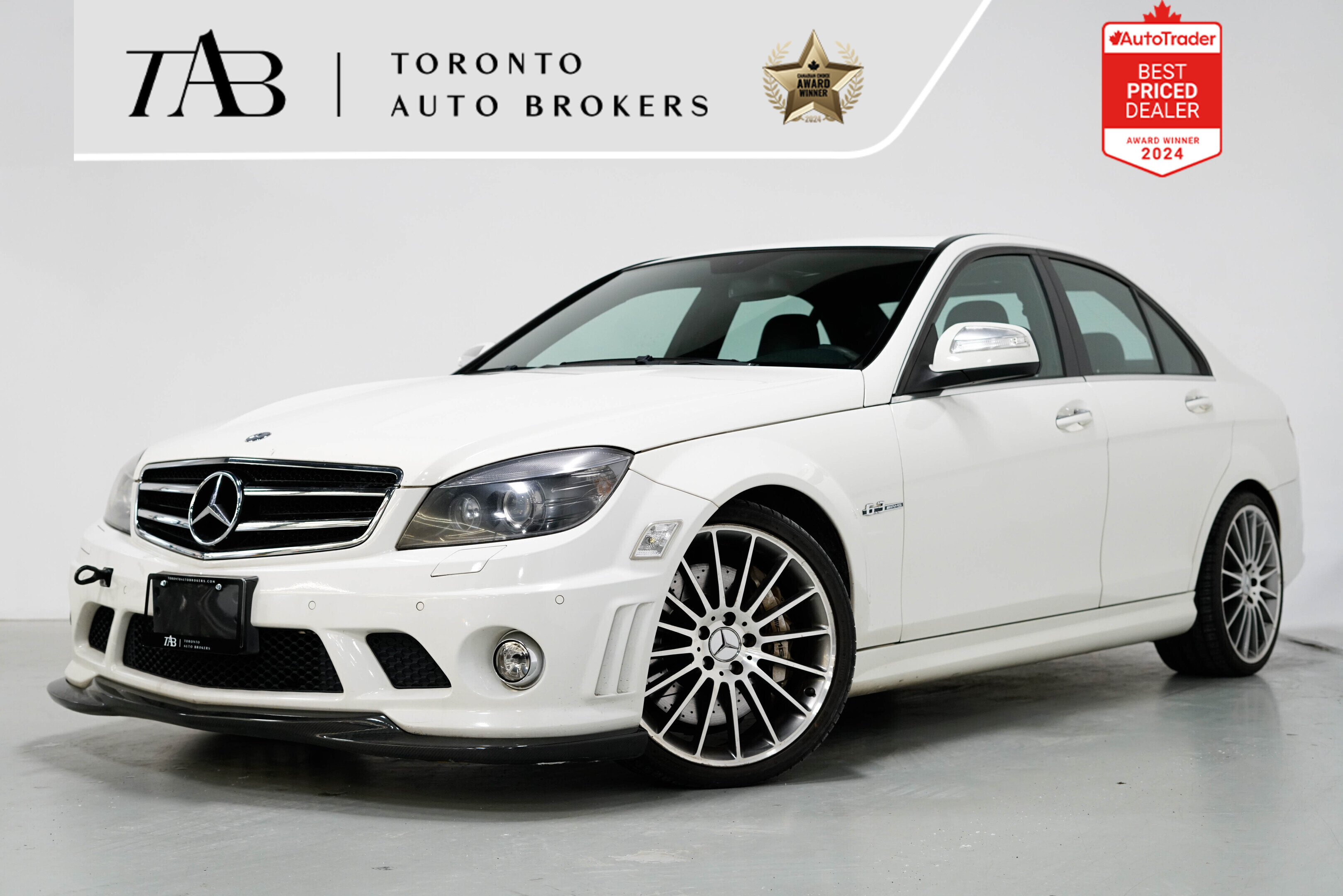 2009 Mercedes-Benz C-Class  C63 AMG | PANO | NAVIGATION | 19 IN WHEELS 